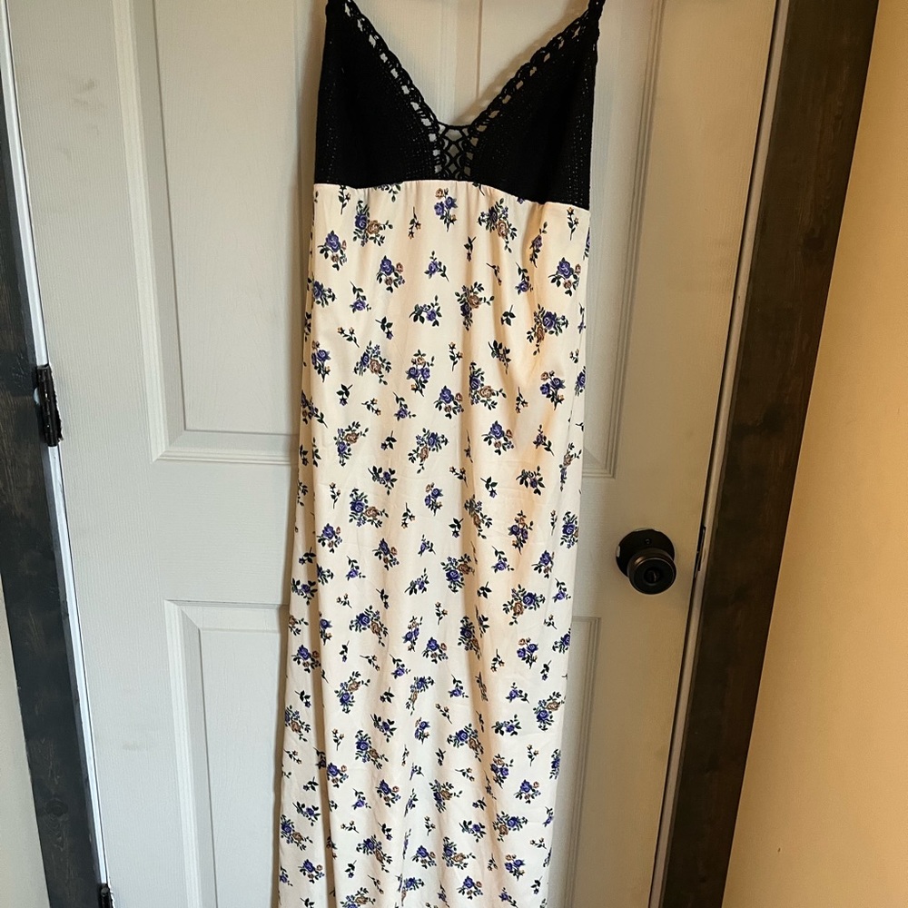 Maxi Zara dress